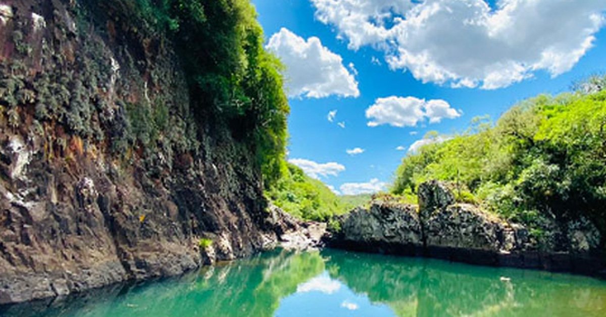 1200x680-valle-lunarejo1