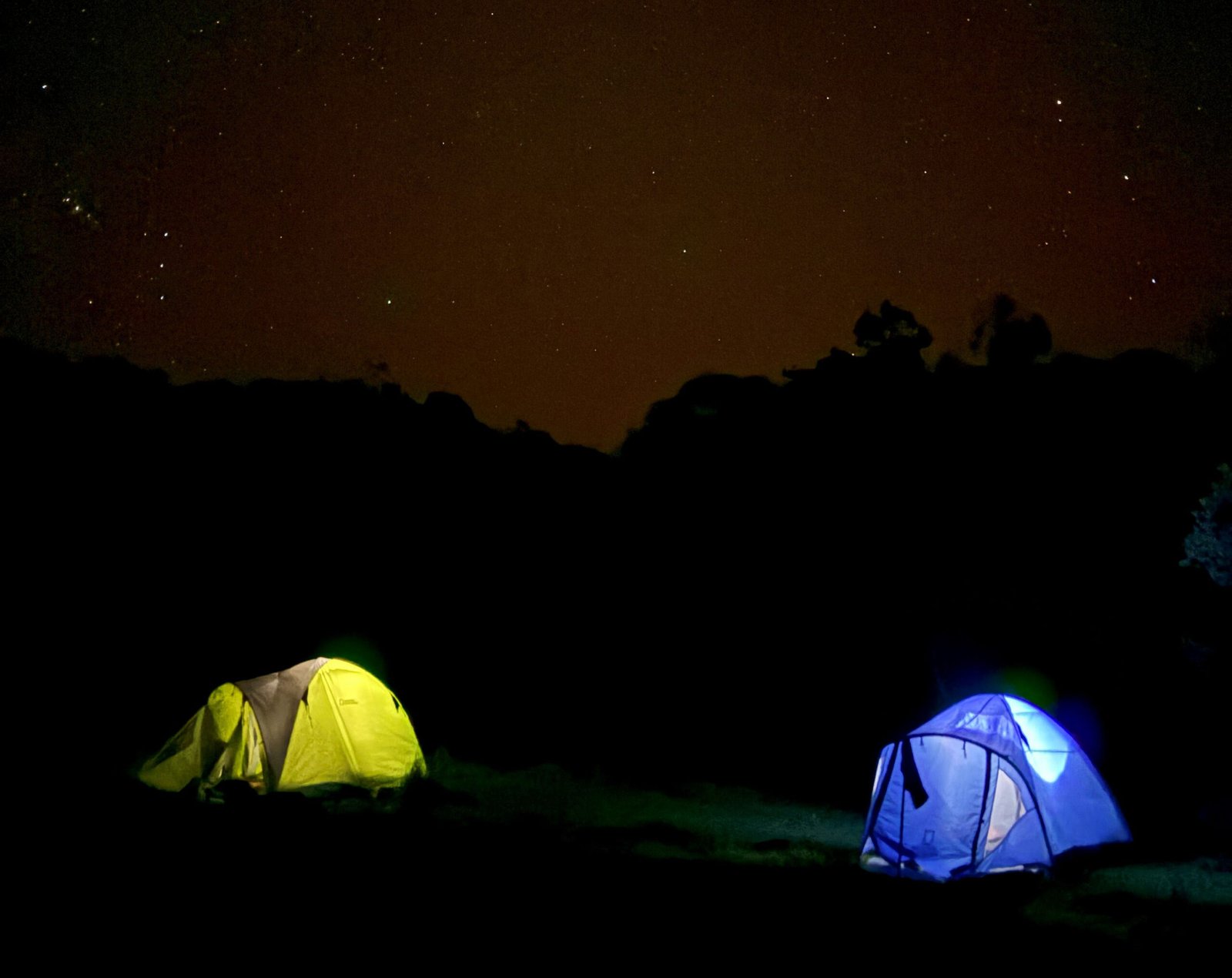 Camping El Gavilán bajo las estrellas